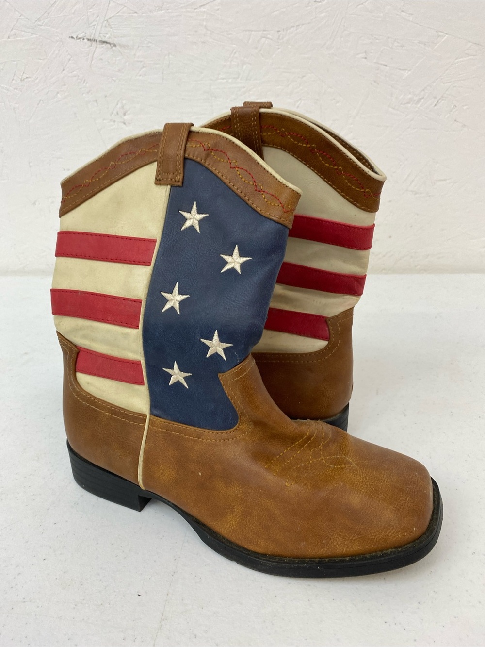 American Flag Western Cowboy Boots - Red, White & Blue boys size 6
